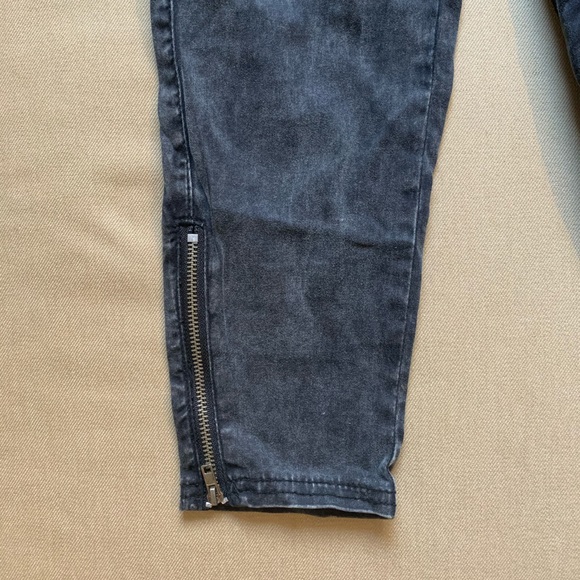 Charcoal/gray pants - Picture 3 of 4
